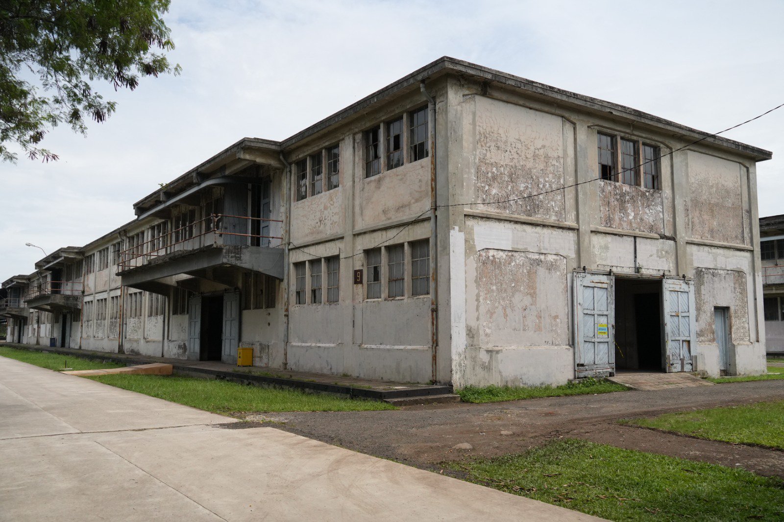 Gallery image